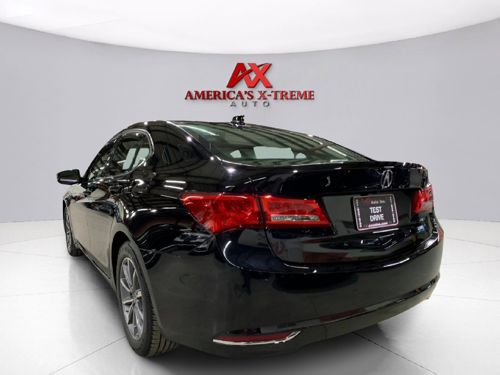 2019 Acura TLX 2.4L photo 3
