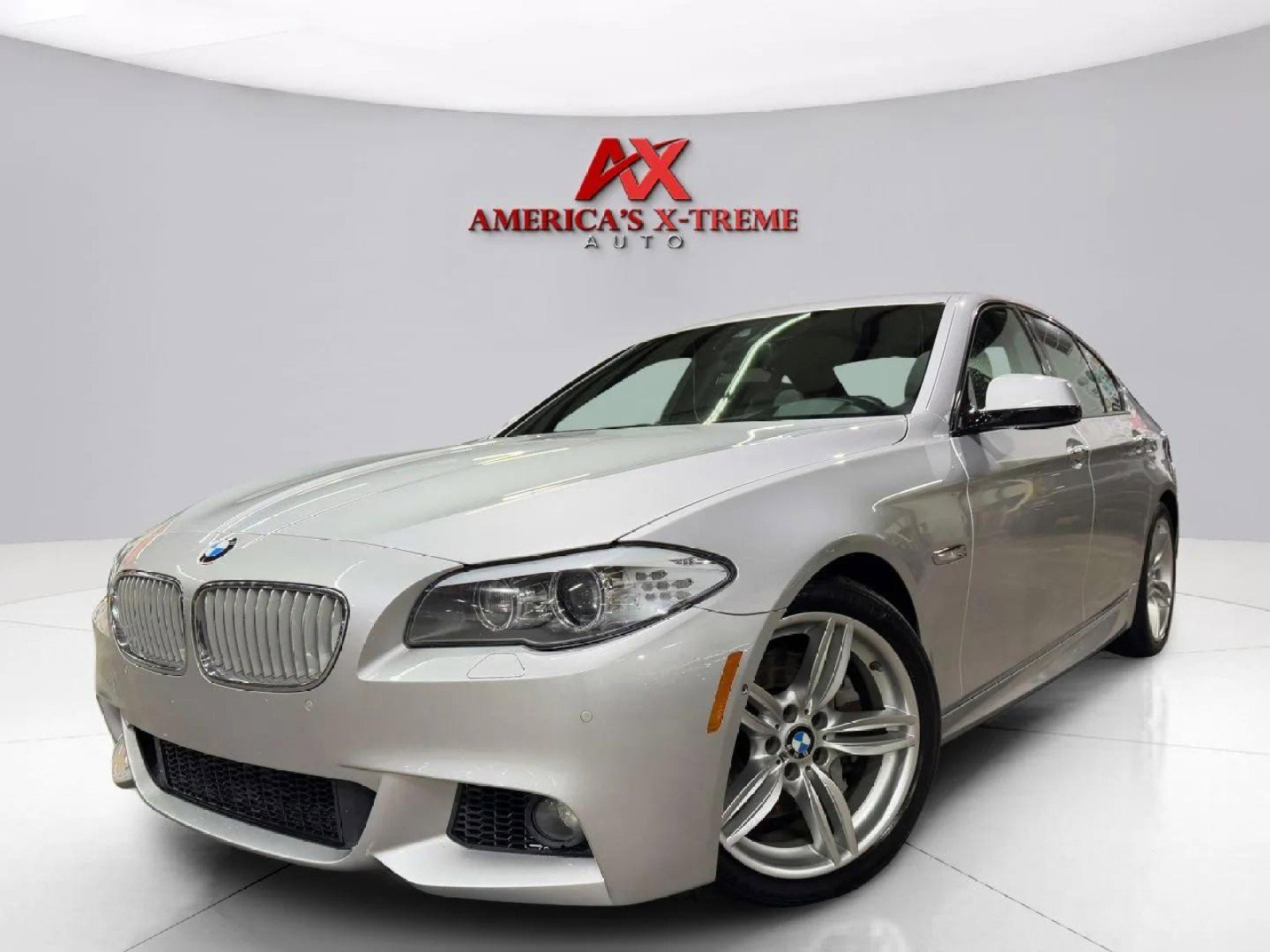 2013 Bmw 550i photo 2