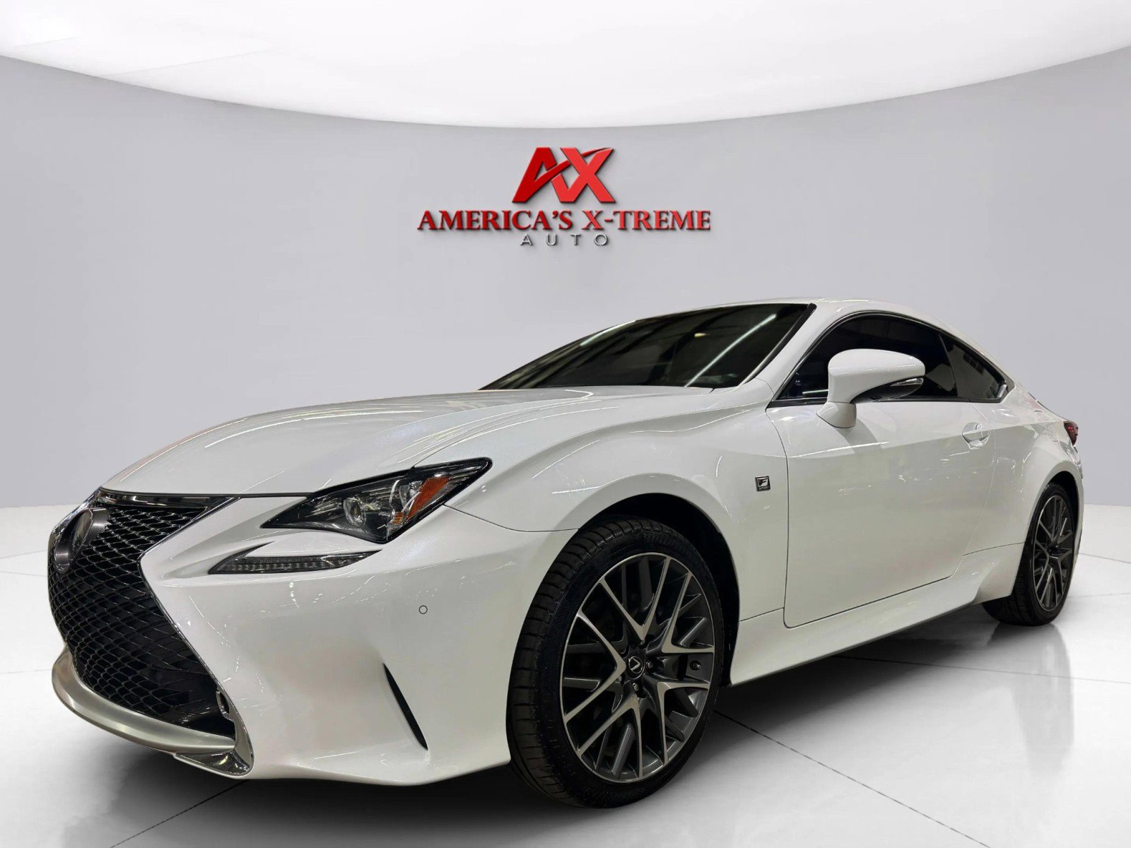 2018 Lexus RC 300 photo 2