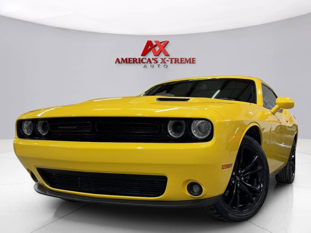 Used 2018 Dodge Challenger SXT Coupe