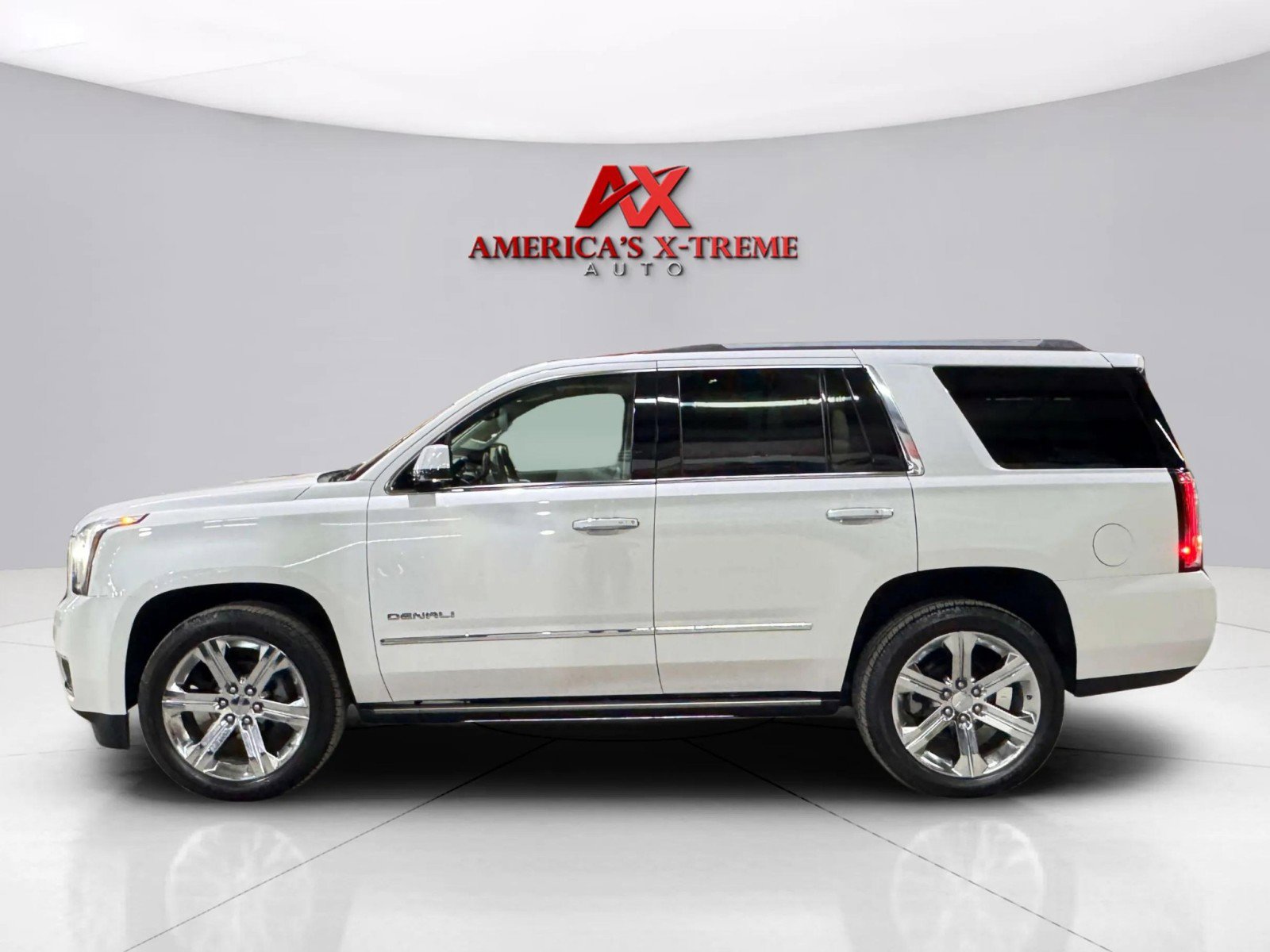 2019 Gmc Yukon Denali photo 4