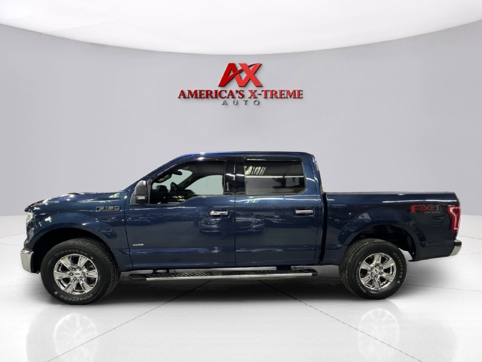 2017 Ford F-150 XLT photo 4
