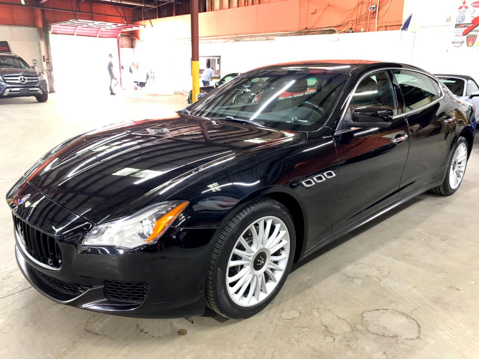 2014 Maserati Quattroporte S Q4 photo 2