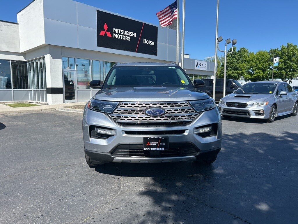 2023 Ford Explorer Limited photo 2