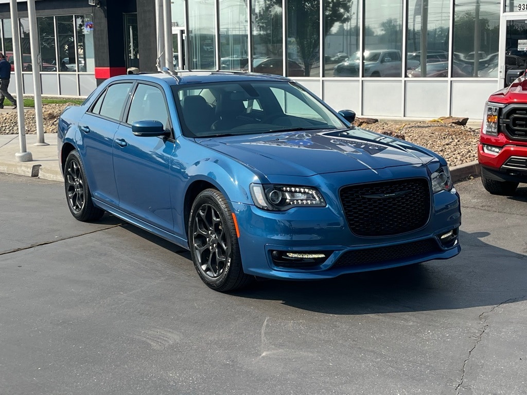 Used 2022 Chrysler 300 Touring L with VIN 2C3CCASG0NH236918 for sale in Sandy, UT