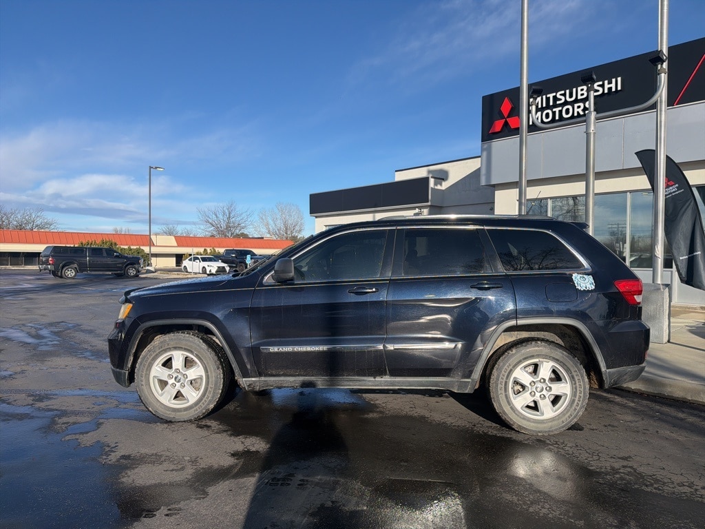 Used 2011 Jeep Grand Cherokee Laredo with VIN 1J4RR4GG2BC507467 for sale in Boise, ID