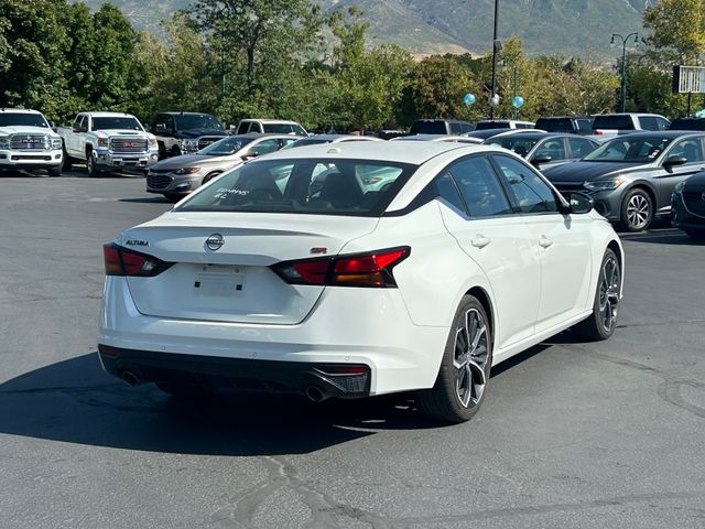 2023 Nissan Altima 2.5 SR photo 4