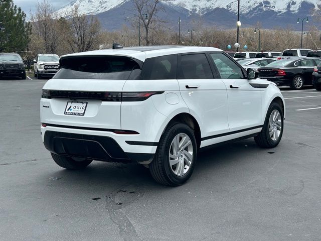 2024 Land Rover Range Rover Evoque S photo 4