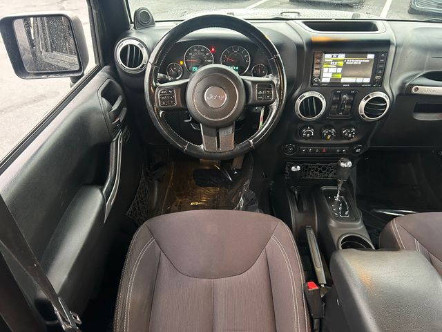 2014 Jeep Wrangler Unlimited Sahara - Photo 26