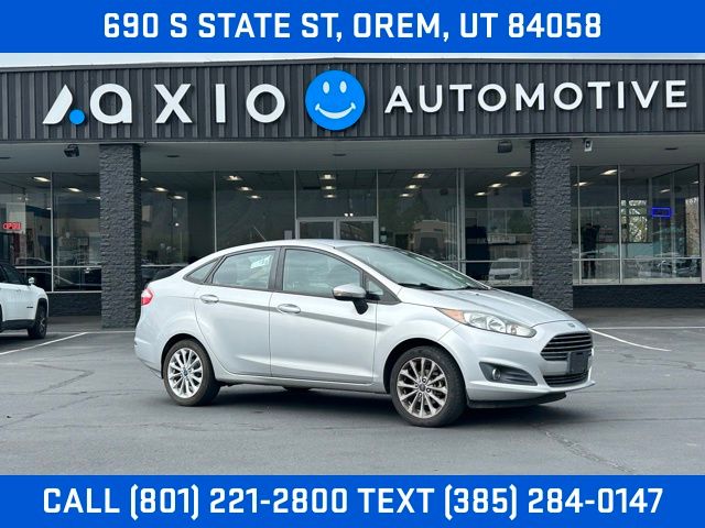 2014 Ford Fiesta SE Sedan's photo