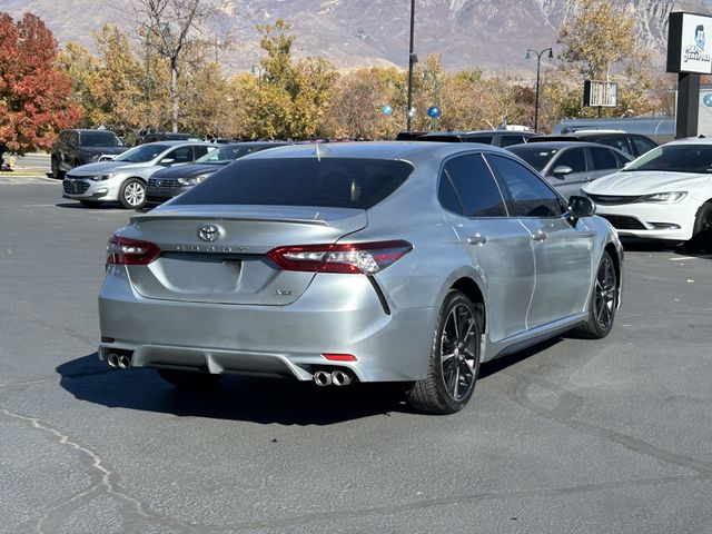 2019 Toyota Camry XSE photo 4