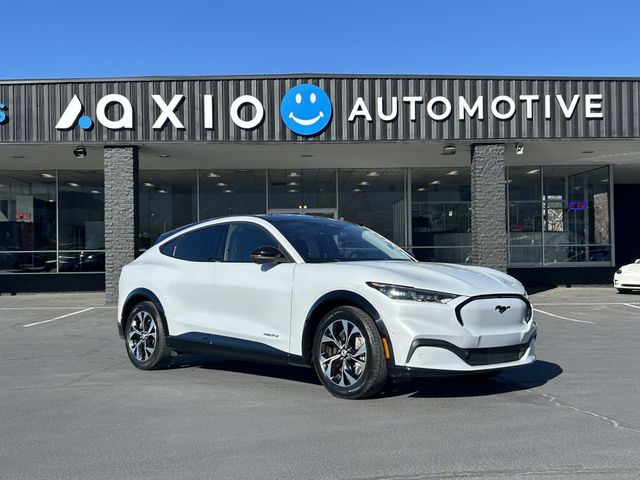 2021 Ford Mustang Mach-E Premium RWD