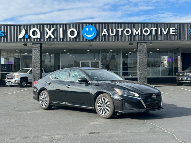 2024 Nissan Altima SV