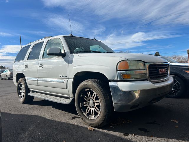 2004 GMC Yukon SLE's photo