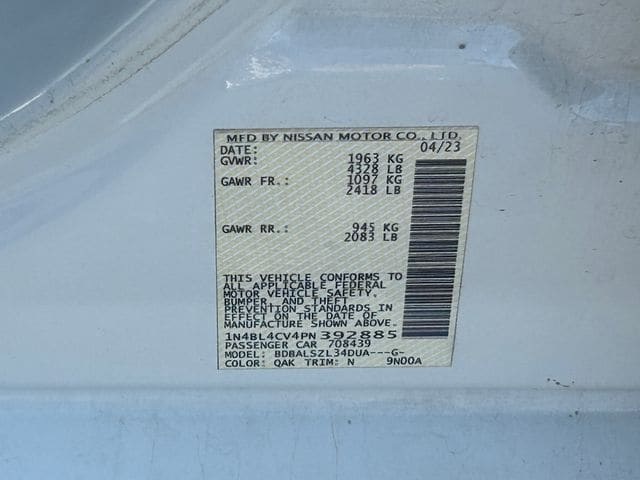 2023 Nissan Altima SR - Photo 36