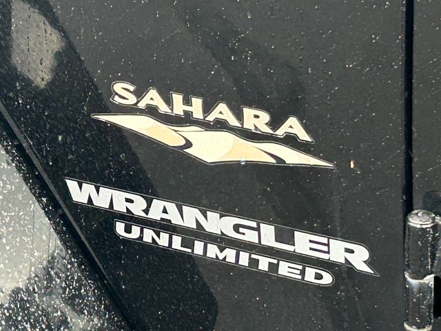 2014 Jeep Wrangler Unlimited Sahara - Photo 13