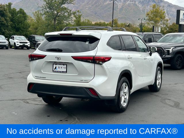 2023 Toyota Highlander L photo 3
