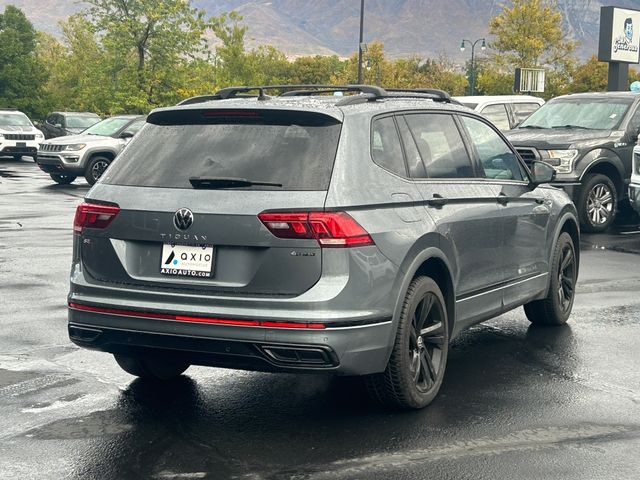 2023 Volkswagen Tiguan SE R-Line Black photo 2