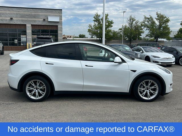 2021 Tesla Model Y Long Range photo 2