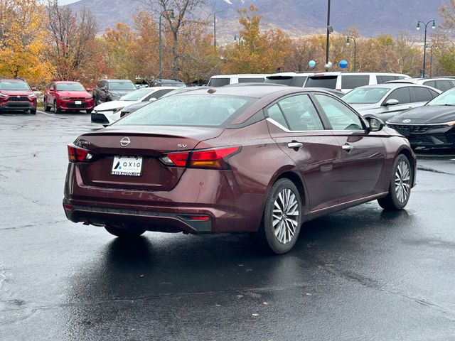 2024 Nissan Altima 2.5 SV photo 4