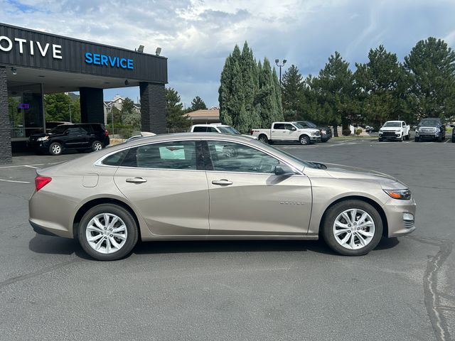 2024 Chevrolet Malibu 1LT photo 3