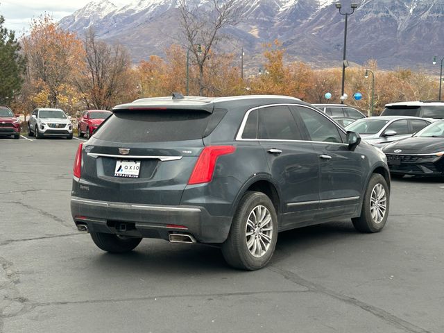 2019 Cadillac XT5 Luxury photo 3