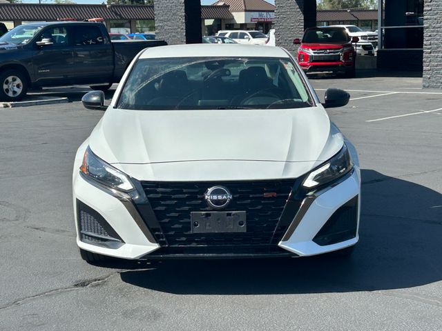 2023 Nissan Altima SR - Photo 10