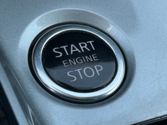 2023 Nissan Altima SR - Photo 16