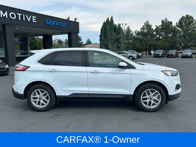 2024 Ford Edge SEL photo 2