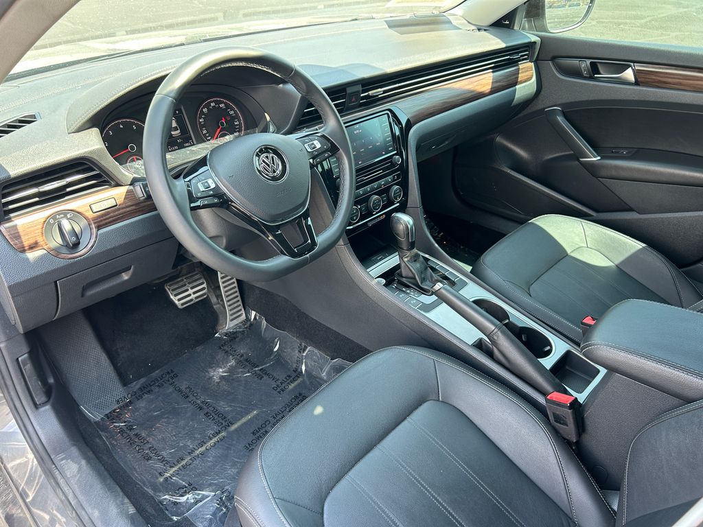 2022 Volkswagen Passat Limited Edition - Photo 25