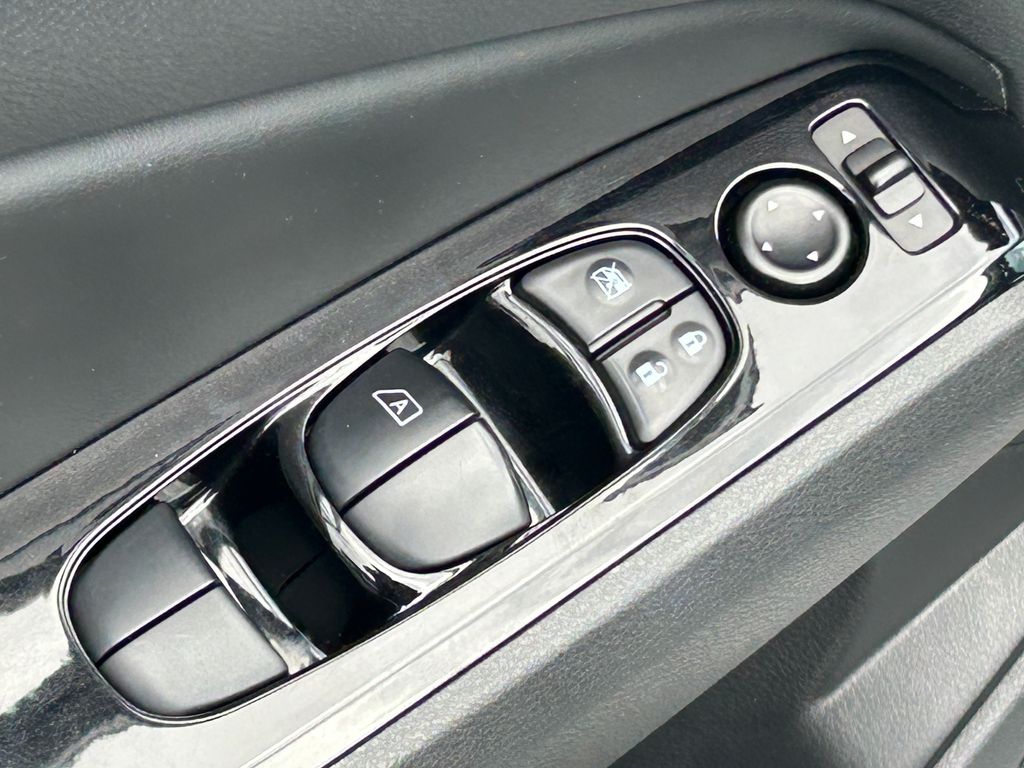 2023 Nissan Altima SV - Photo 27
