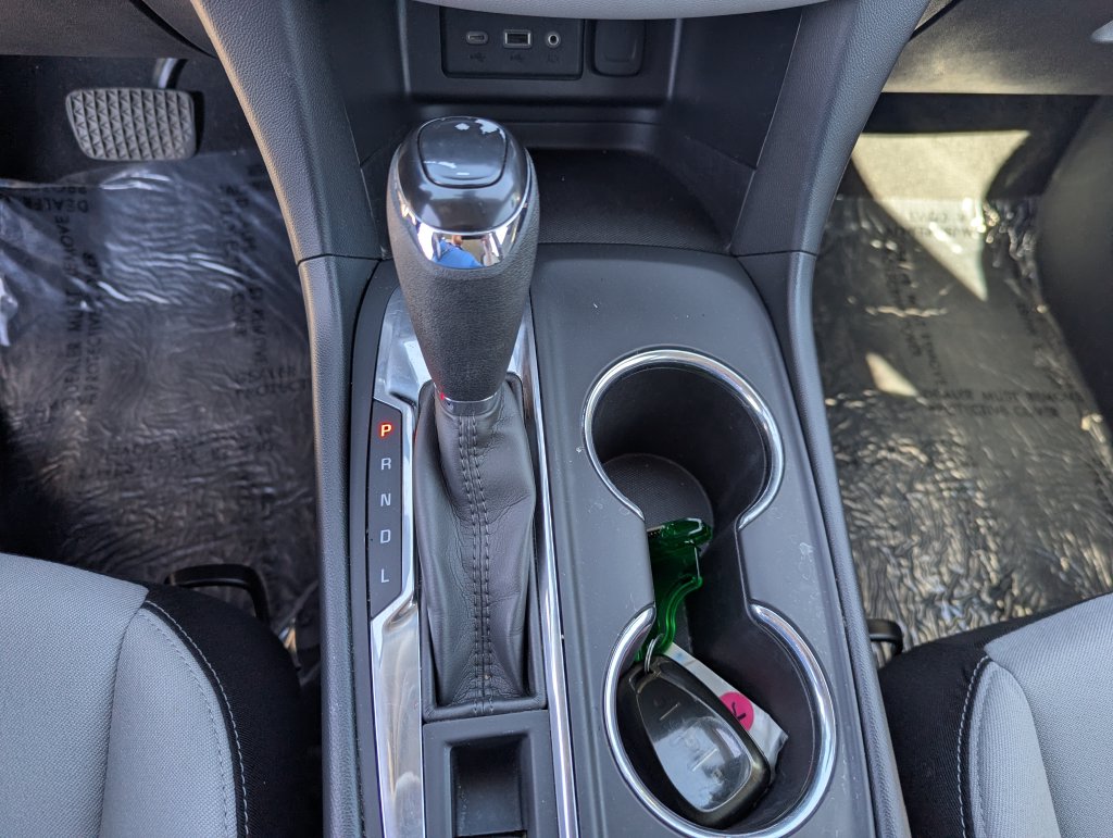 2021 Chevrolet Equinox LS - Photo 12