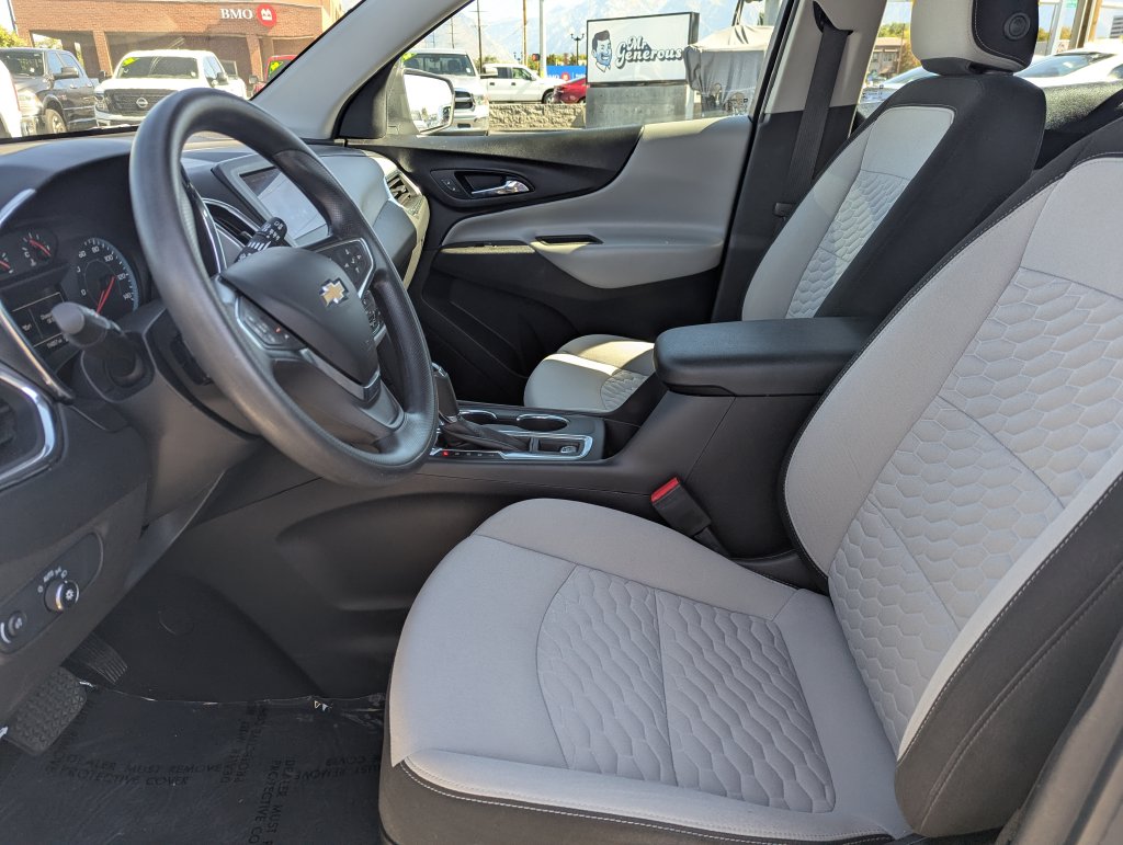 2021 Chevrolet Equinox LS - Photo 23