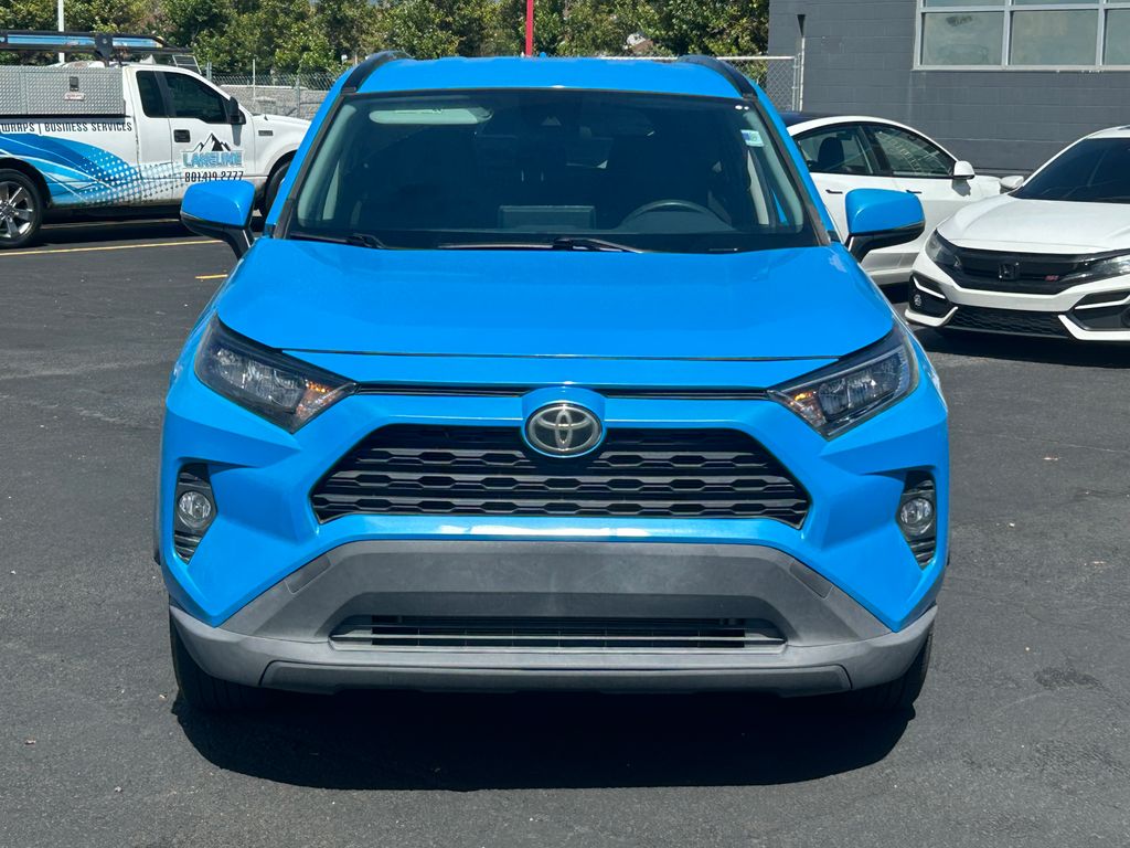 2021 Toyota RAV4 XLE - Photo 8