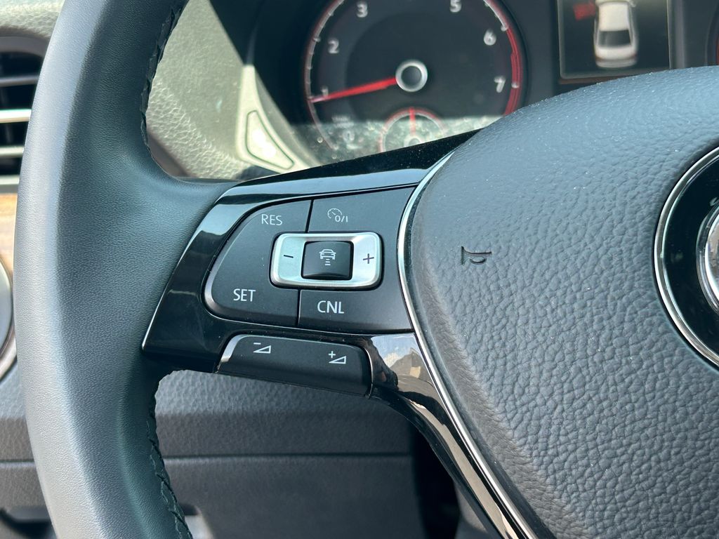 2022 Volkswagen Passat Limited Edition - Photo 20