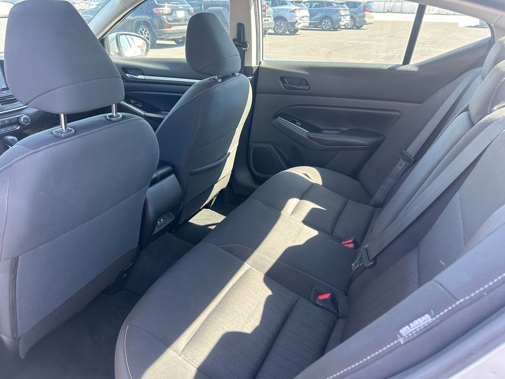 2023 Nissan Altima SV - Photo 29