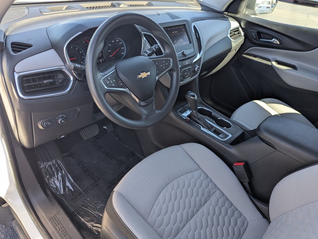 2021 Chevrolet Equinox LS - Photo 22