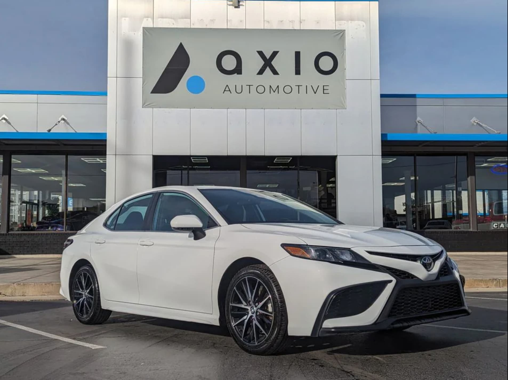 Toyota Camry-1029x770.png