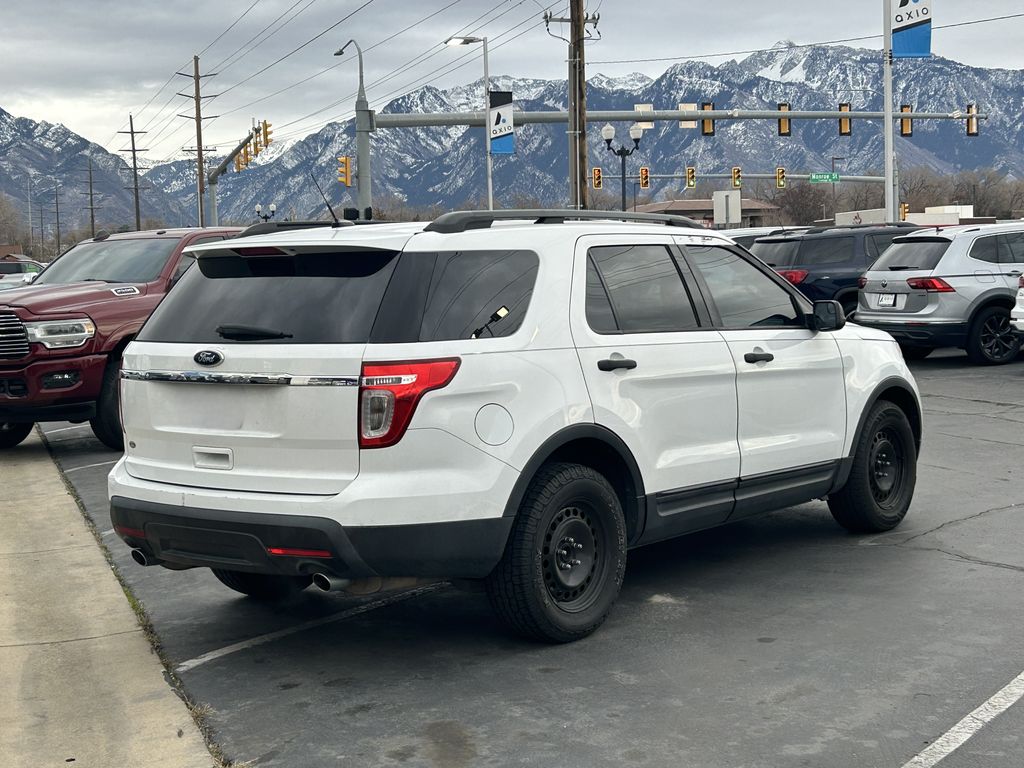 2013 Ford Explorer Base photo 4