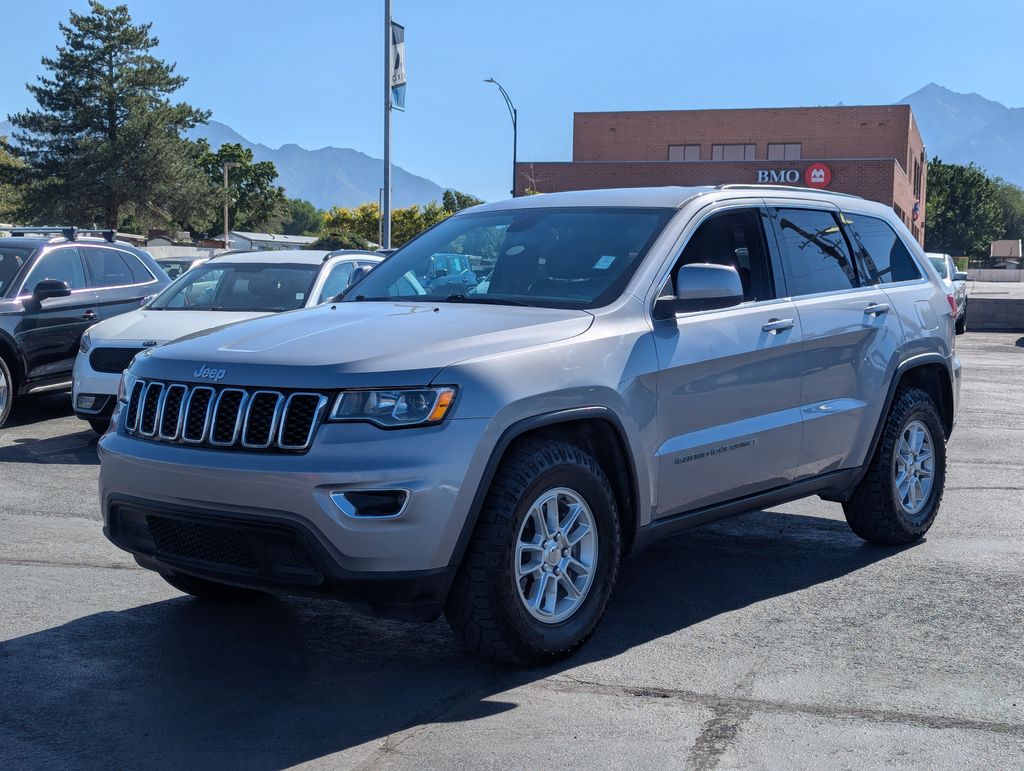 2020 Jeep Grand Cherokee Laredo - Photo 9