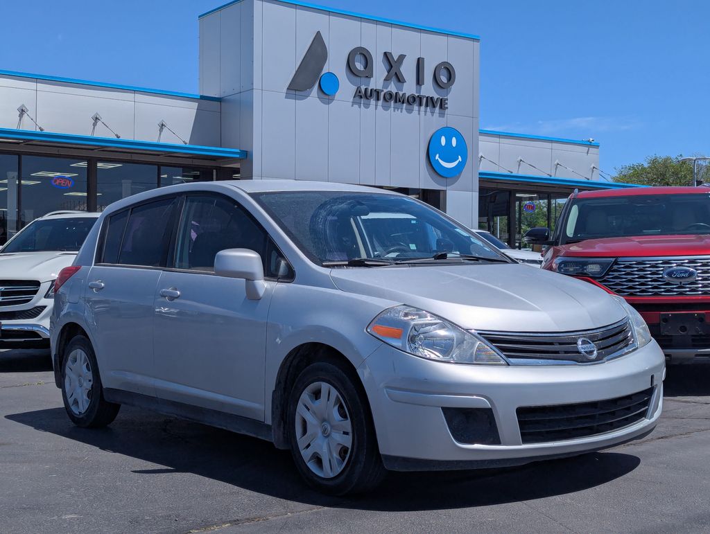2012 Nissan Versa 1.8 S AT's photo