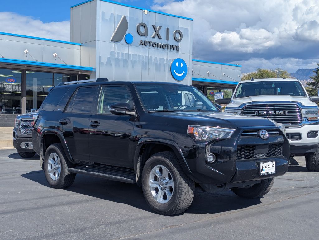 2023 Toyota 4Runner SR5 Premium 4WD V6's photo