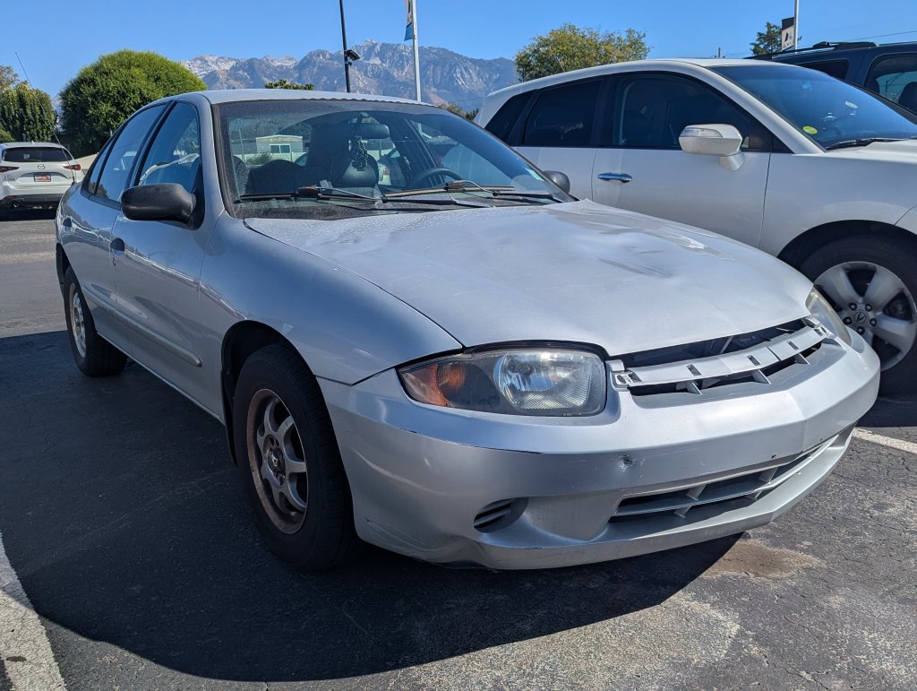 2004 Chevrolet Cavalier Base
