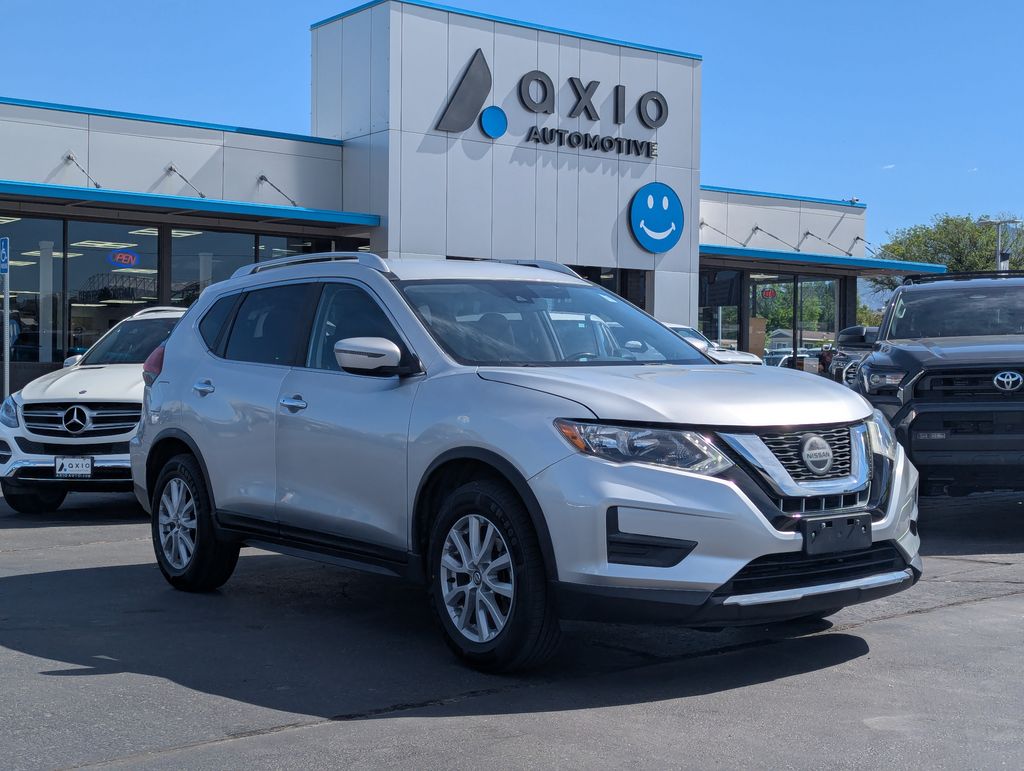 2020 Nissan Rogue SV AWD's photo