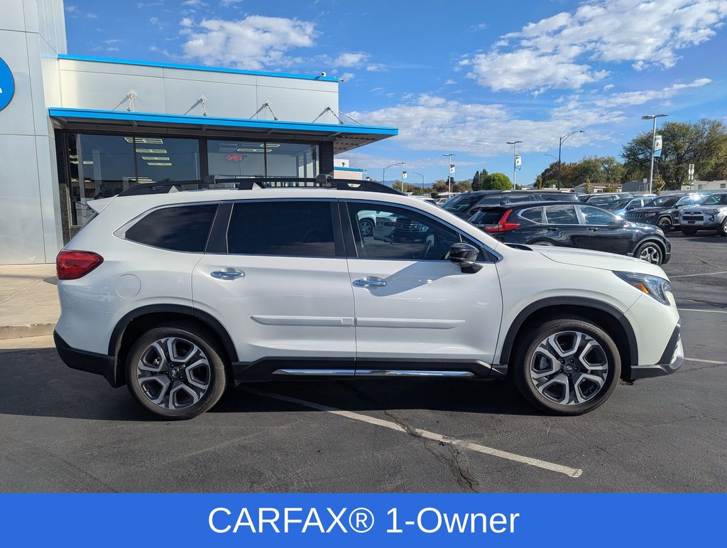 2024 Subaru Ascent Touring photo 2