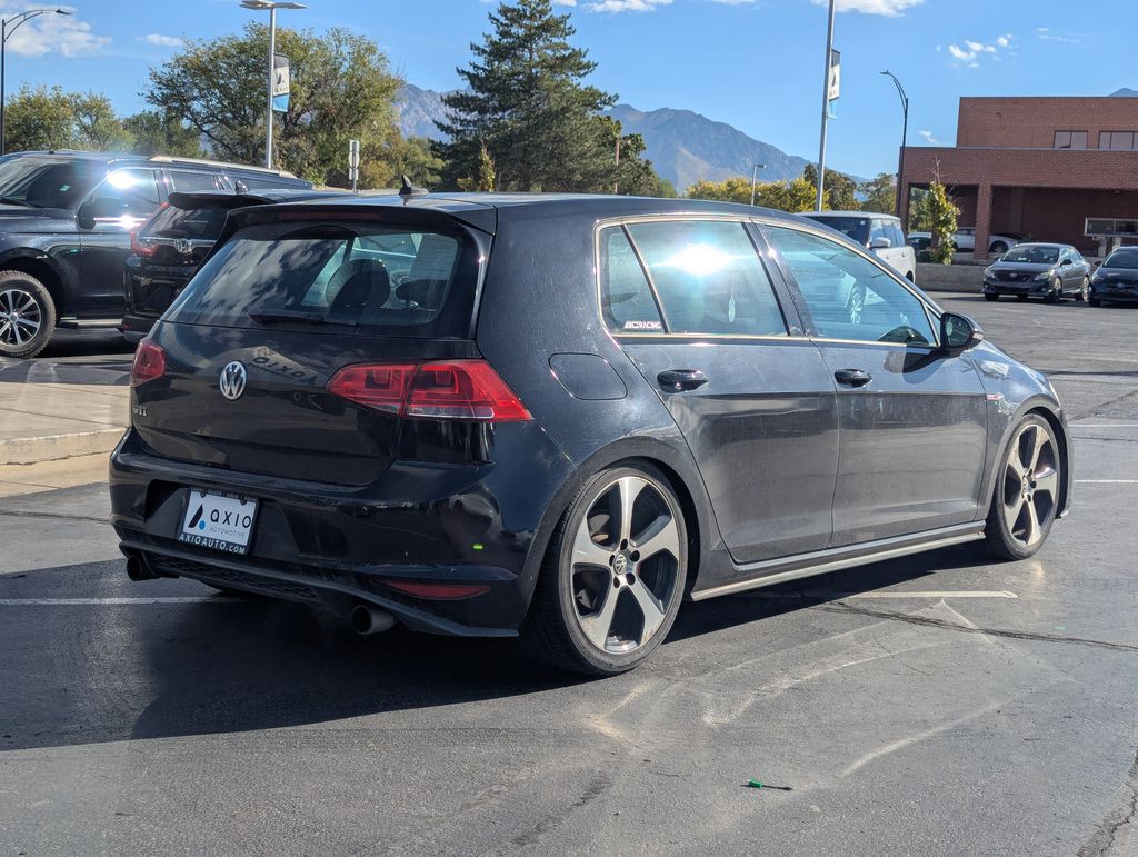 2015 Volkswagen Golf GTI Autobahn photo 2