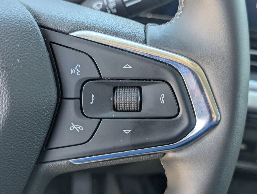 2024 Chevrolet Trax LT - Photo 21