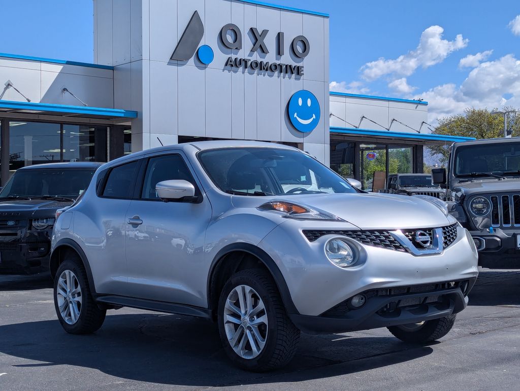 2015 Nissan Juke SV AWD CVT's photo
