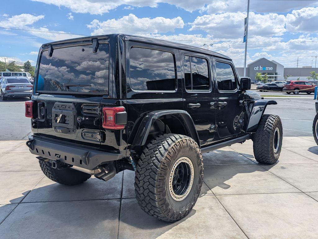 2023 Jeep Wrangler Rubicon 392 photo 3