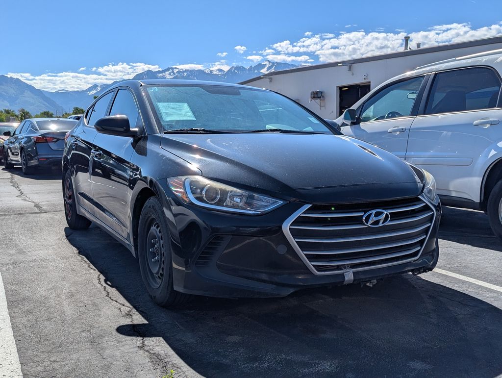2017 Hyundai Elantra 2.0 SE A/T's photo